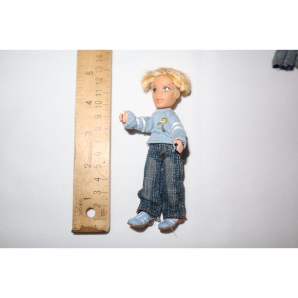 MGA Bratz Lil Boyz Boy Mini Lakin Doll 4.5" Original 2 Outfits Clothes Poster - Picture 2 of 12